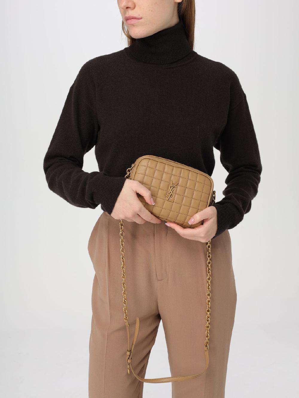 Giglio Borsa Cassandre Saint Laurent in nappa trapuntata In Vendita