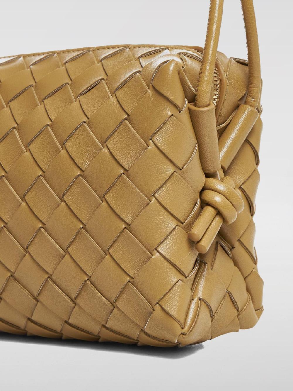 Giglio Borsa Loop Bottega Veneta in pelle intrecciata Hotsell