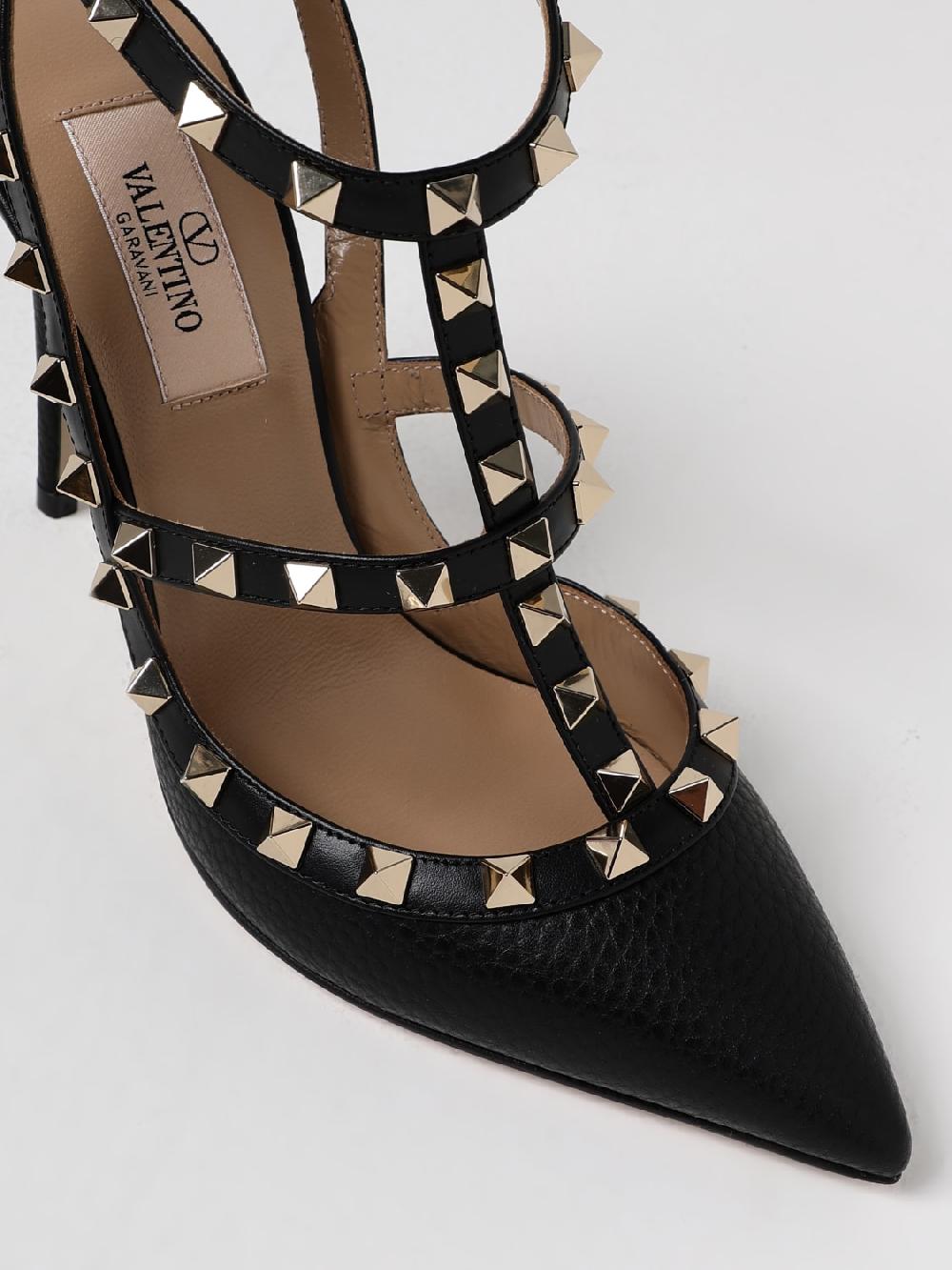 Giglio Pump Rockstud Valentino Garavani in pelle a grana Offerta speciale della fabbrica