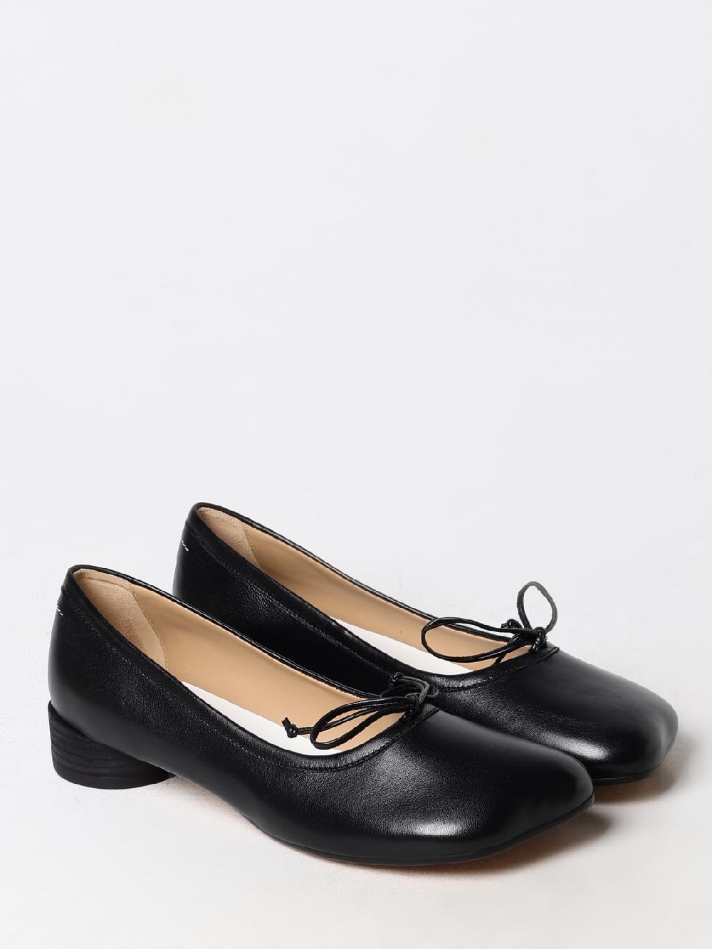 Giglio Ballerina Anatomic Tabi MM6 Maison Margiela in pelle 2025