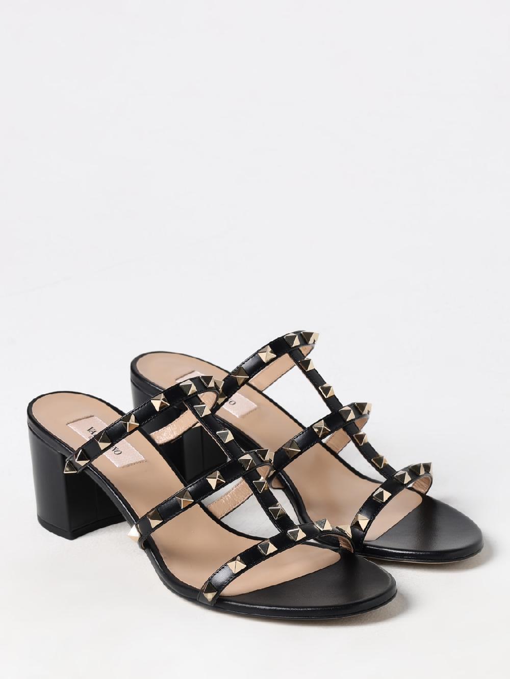 Giglio Sandalo Rockstud Valentino Garavani in nappa Italia