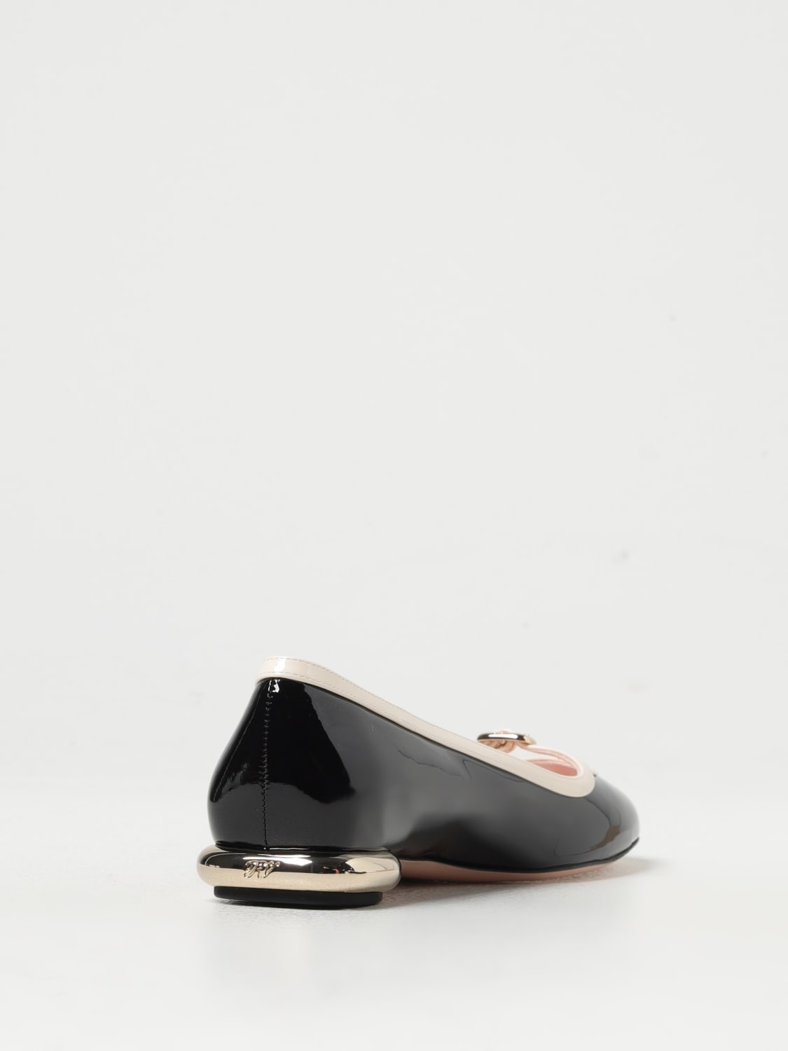 Giglio Ballerina Roger Vivier in vernice In Vendita