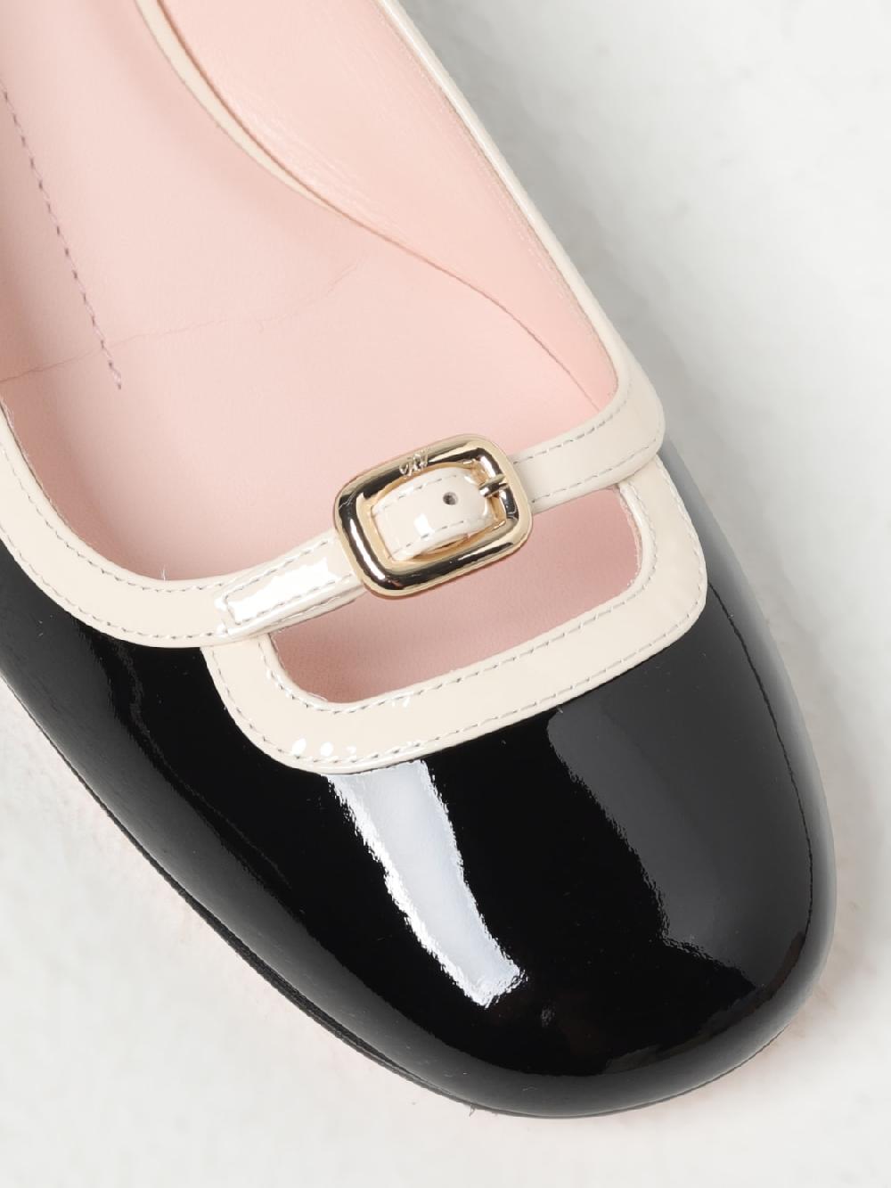Giglio Ballerina Roger Vivier in vernice In Vendita