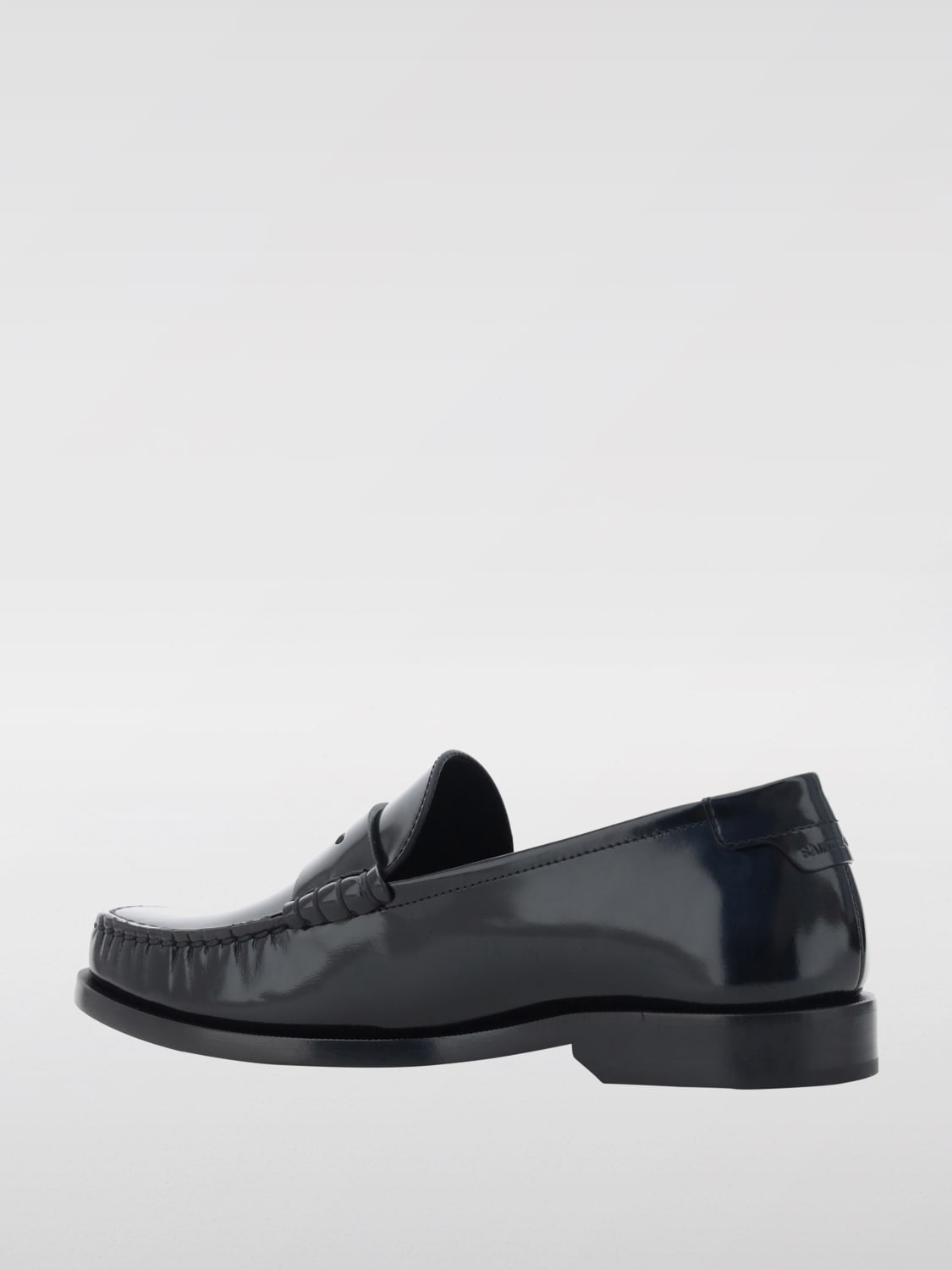 Giglio Mocassino Saint Laurent in pelle spazzolata Smaltimento dello stoccaggio
