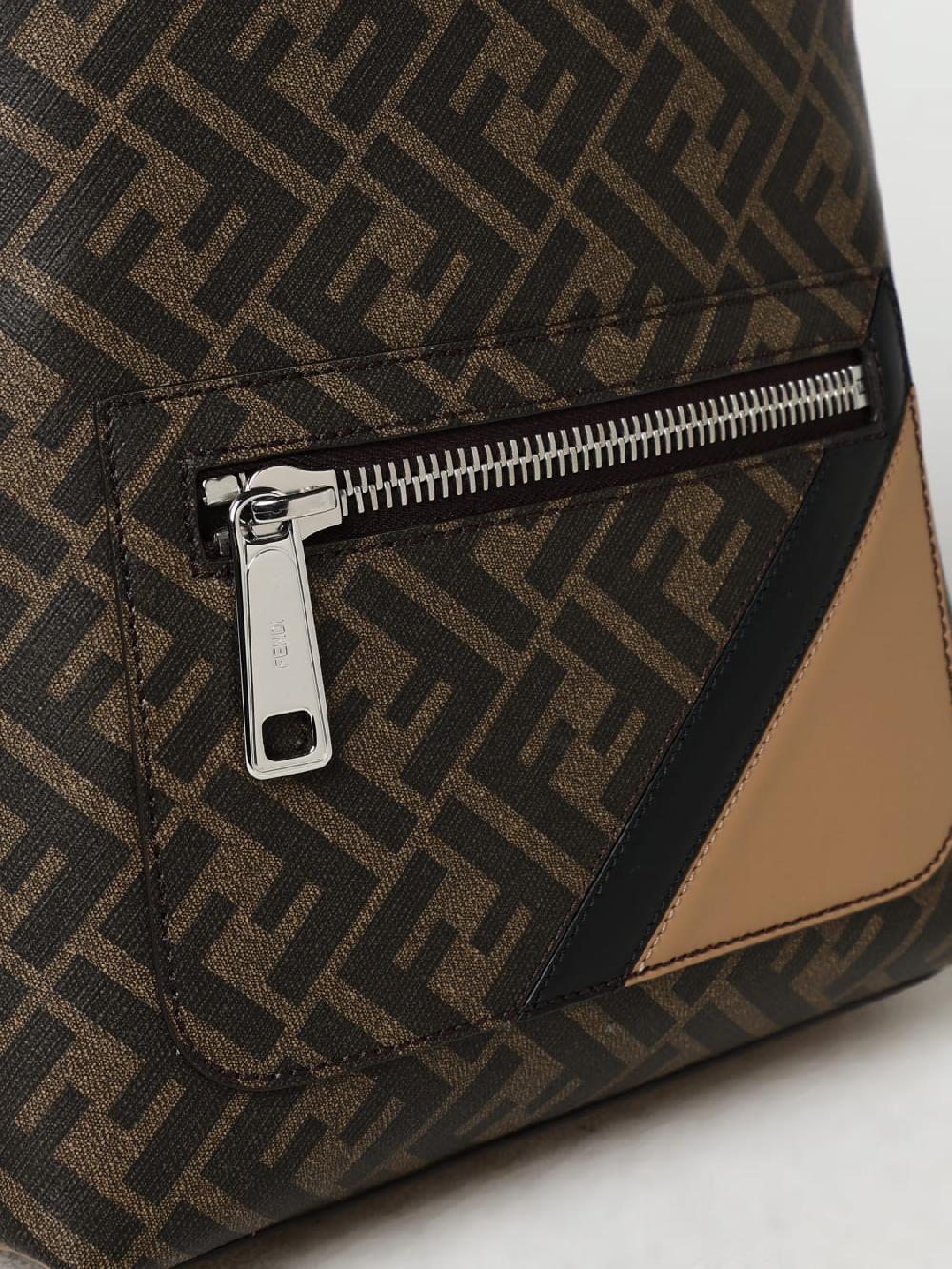 Giglio Zaino Diagonal Fendi in tessuto spalmato con monogram FF all over Fino al 55% di sconto