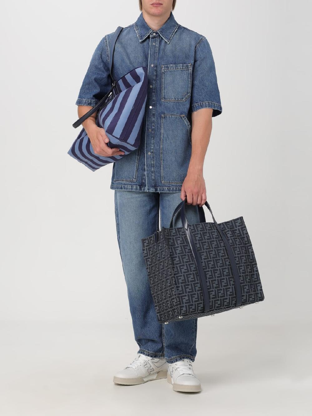 Giglio Borsa Shopper FF Fendi reversibile in tessuto jacquard riciclato Acquista Ora