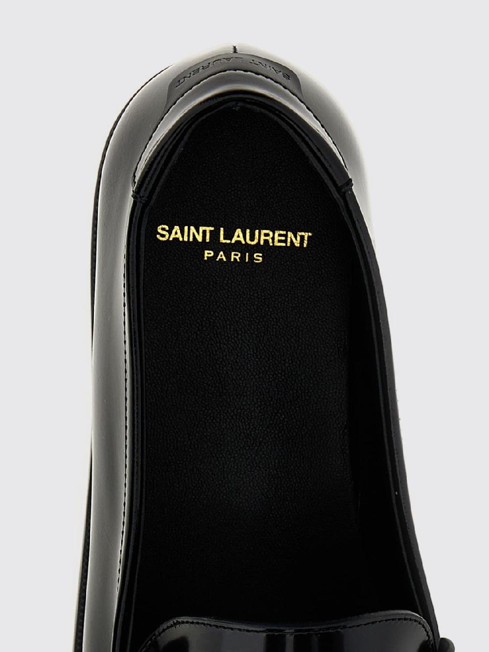Giglio Mocassino Saint Laurent in vernice Grandi sconti