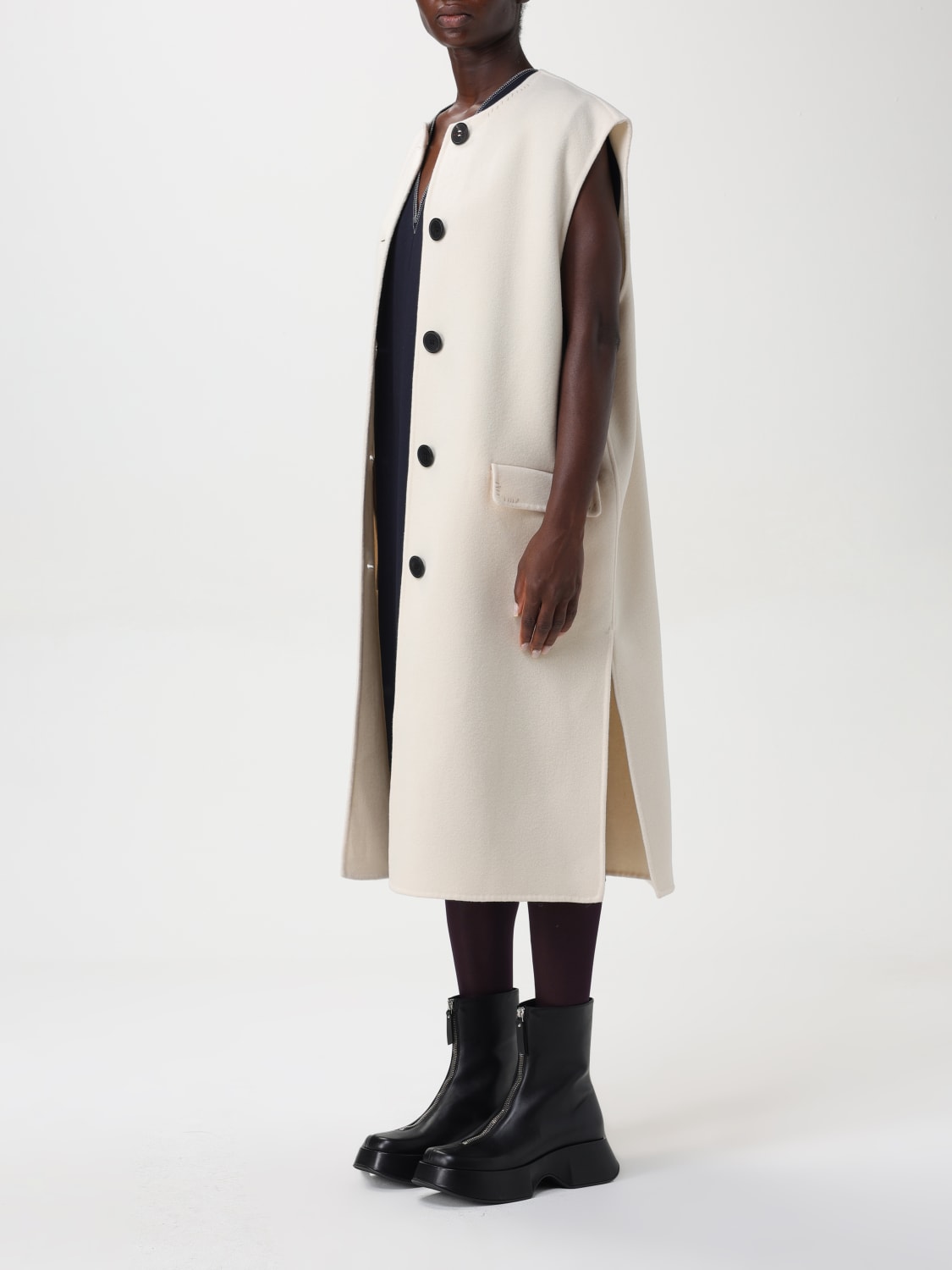 Giglio Cappotto smanicato con ricamo logo Marni In Vendita
